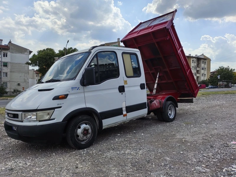 Iveco Daily, снимка 1 - Бусове и автобуси - 47332431