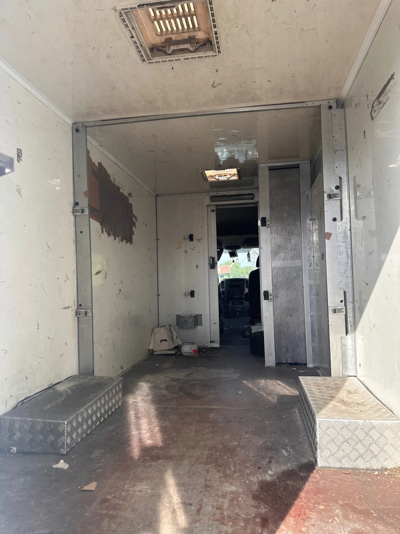 Mercedes-Benz 313, снимка 8 - Бусове и автобуси - 52354897