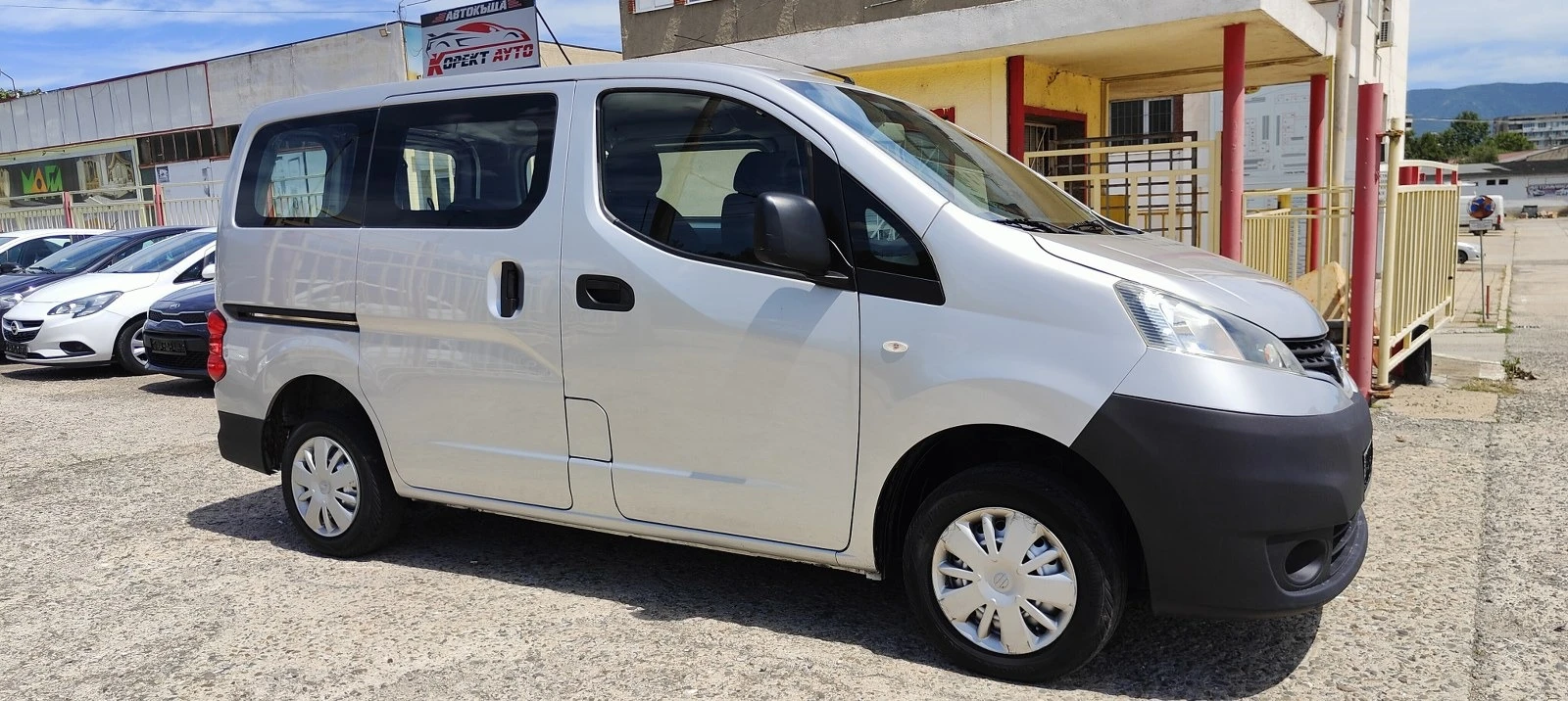 Nissan NV200 1.6i-96хил11г - изображение 9