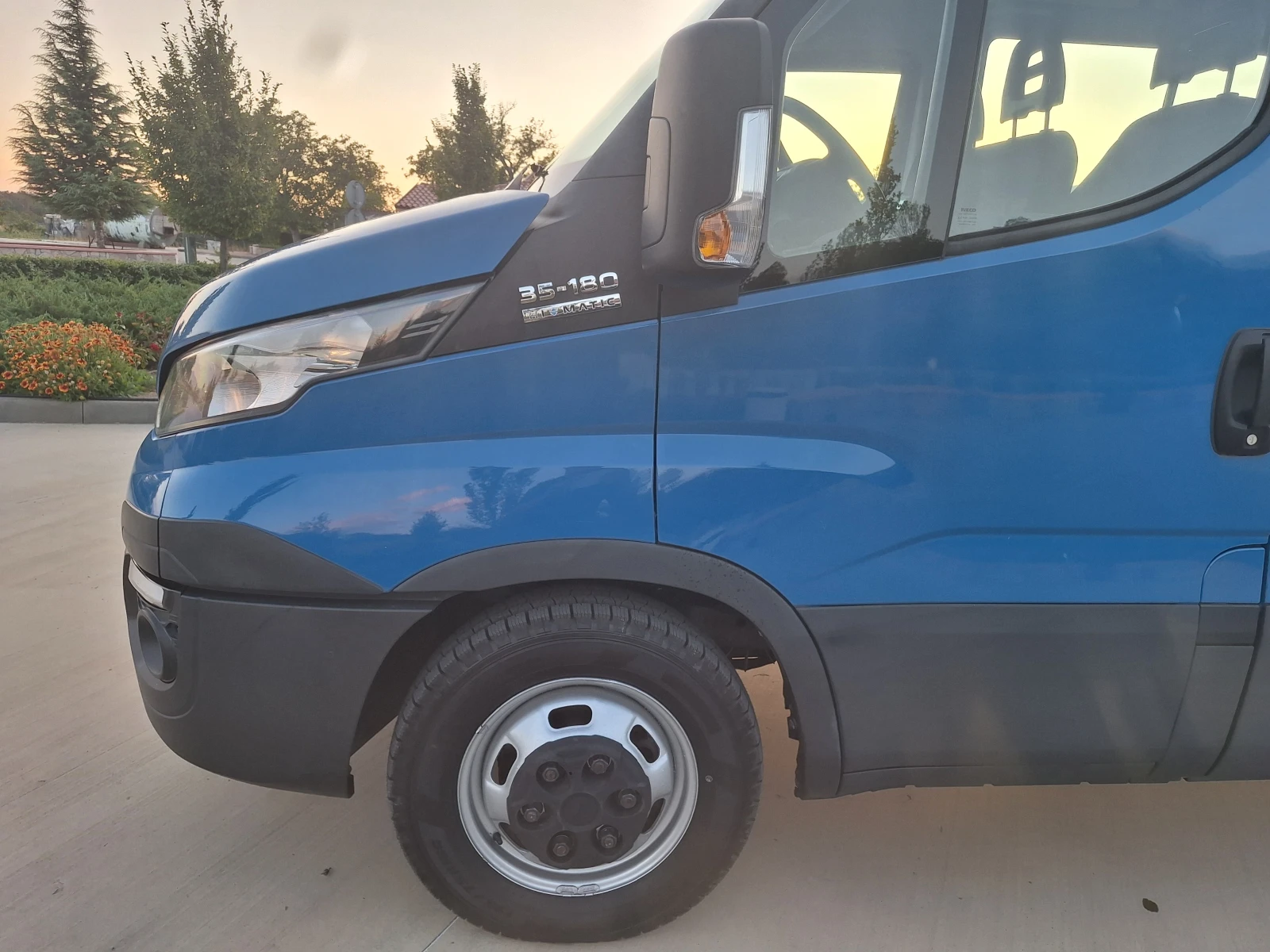 Iveco Daily 35-180* Hi-MATiC* 71000км* ТОП-СЪСТОЯНИЕ*  - изображение 10