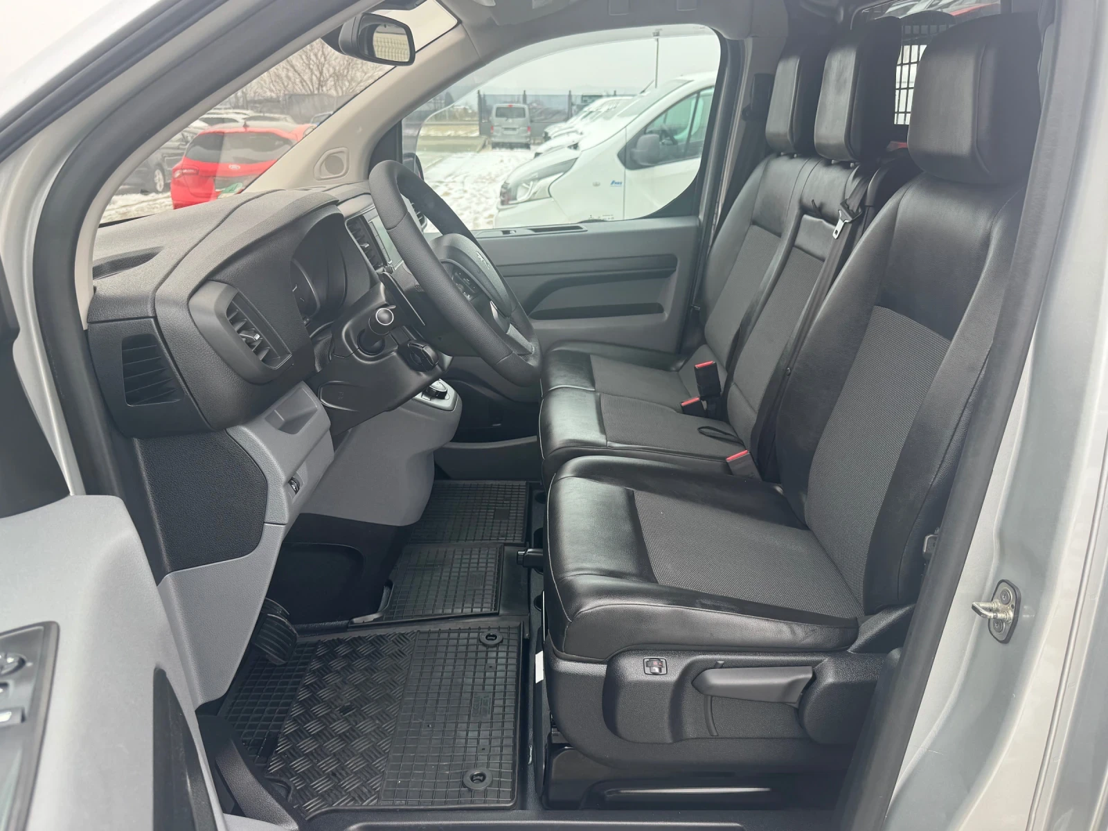 Peugeot Expert 2.0HDI AVTOMAT CAMERA NAVI FULL - изображение 10