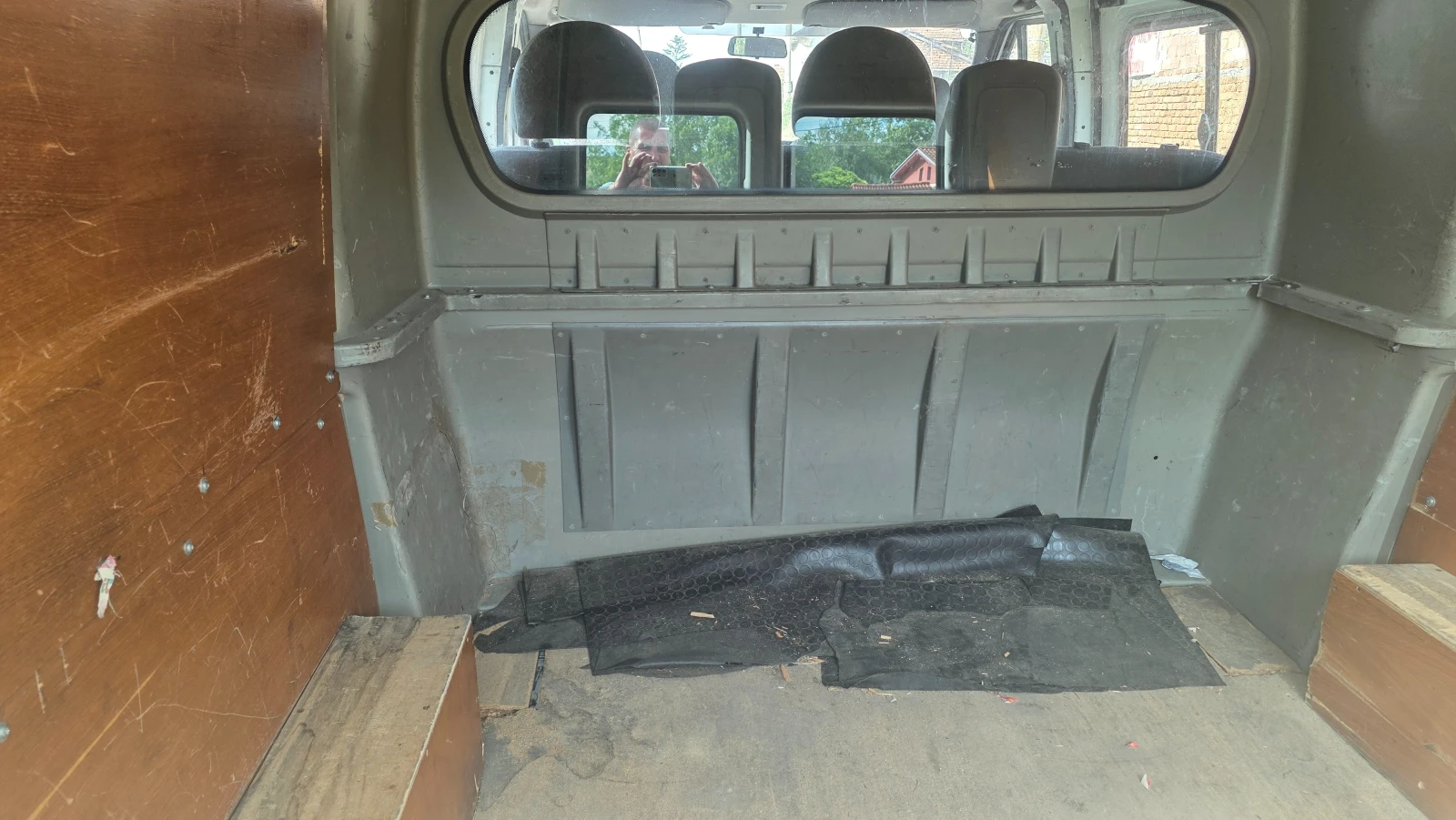 Ford Transit 2.4tdi 6 места, снимка 16 - Бусове и автобуси - 54128101