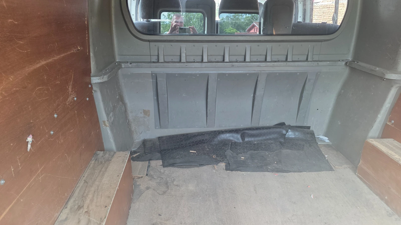 Ford Transit 2.4tdi 6 места, снимка 8 - Бусове и автобуси - 54128101