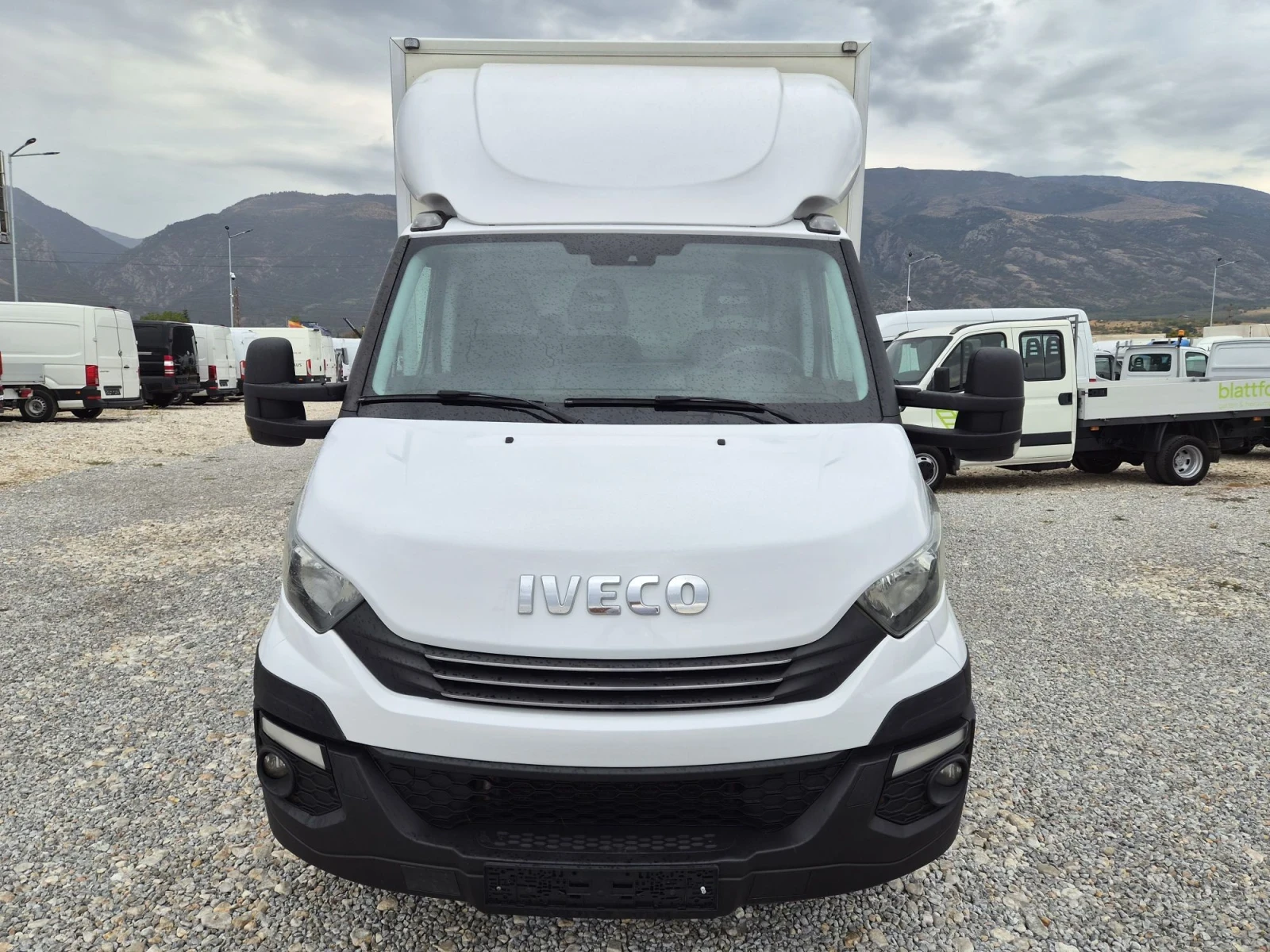 Iveco Daily 35c15* Падащ Борд* Климатик* 4.20 метра, снимка 7 - Бусове и автобуси - 56070341