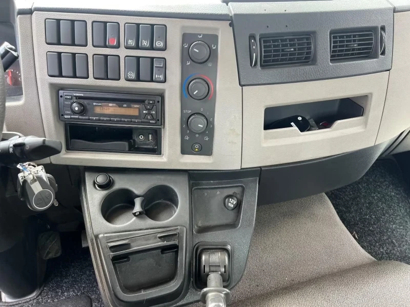 Volvo Fl 280, снимка 9 - Камиони - 53210339