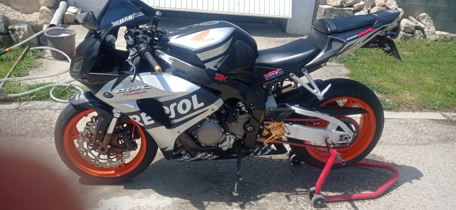 Honda Cbr 1000 RR, снимка 4 - Мотоциклети и мототехника - 55612071