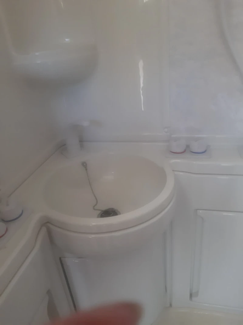 Каравана Други Lunar Ariva, снимка 12 - Каравани и кемпери - 50925245