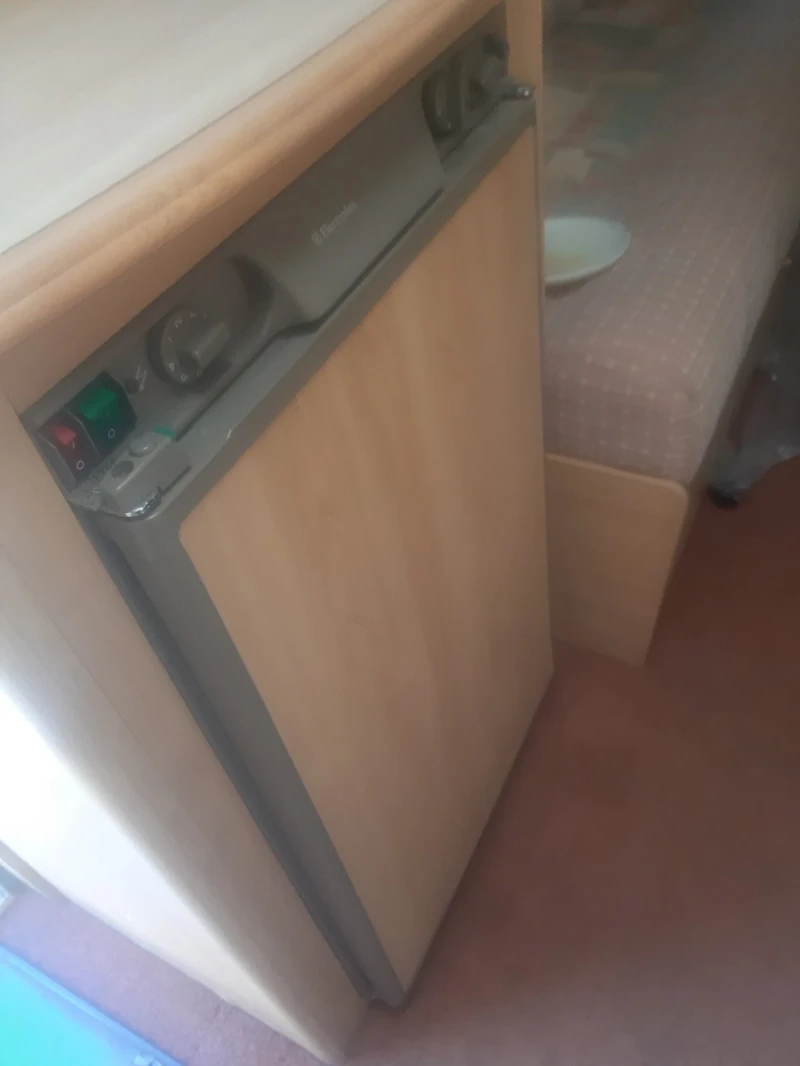 Каравана Други Lunar Ariva, снимка 9 - Каравани и кемпери - 50925245