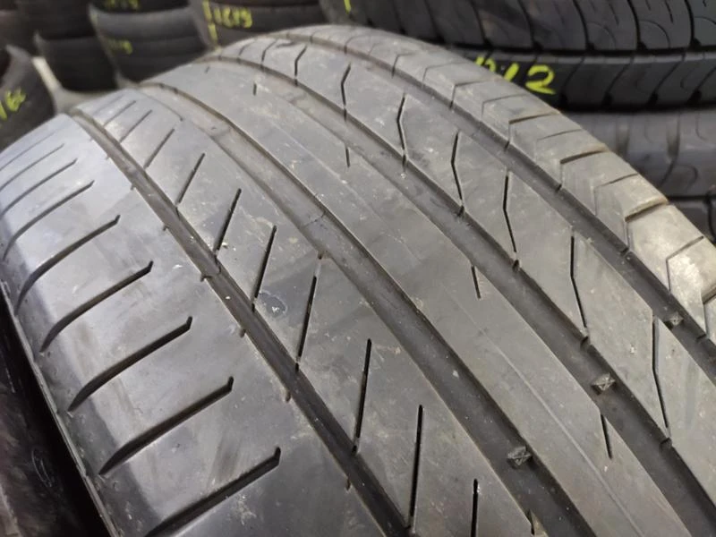 Гуми Летни 255/45R19, снимка 7 - Гуми и джанти - 30996483