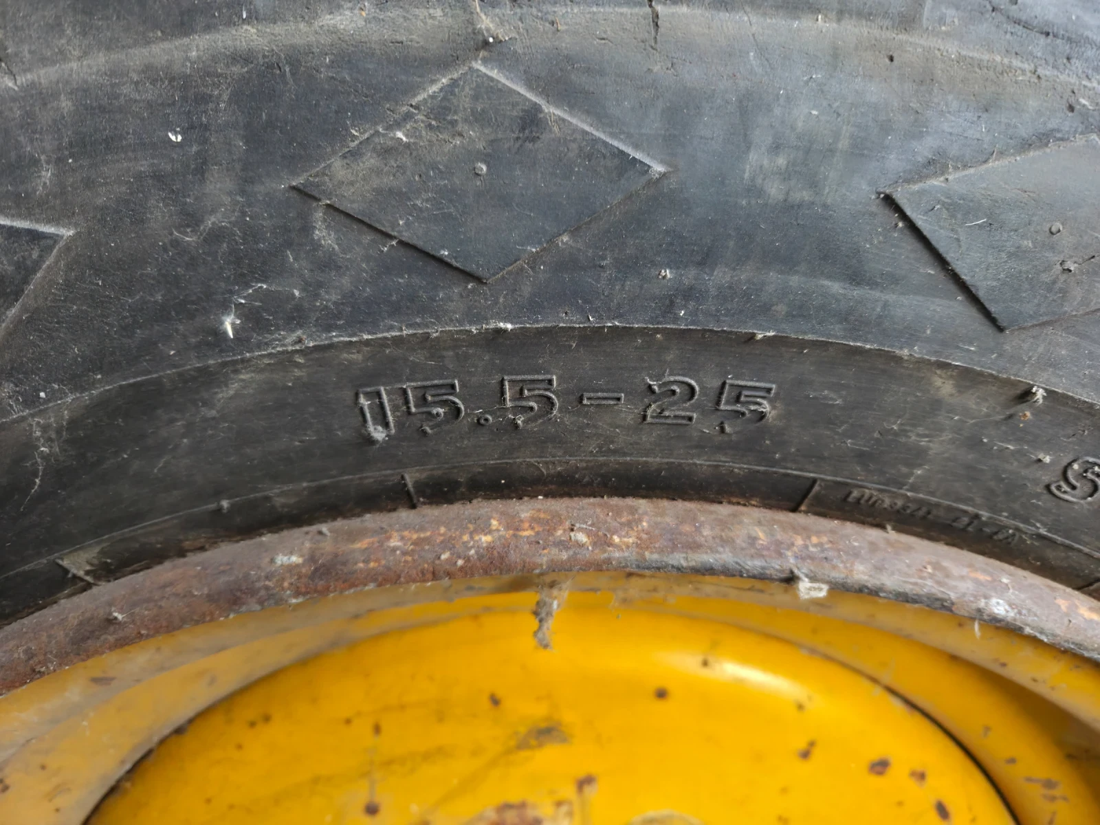 Гуми с джанти, снимка 3 - Гуми и джанти - 53921818