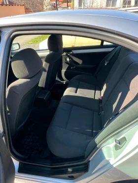 BMW 318, снимка 8