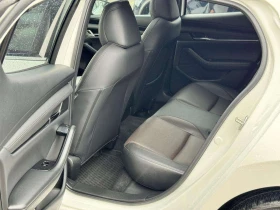 Mazda 3 * Premium Package * CARFAX * ЦЕНА ДО БГ, снимка 16