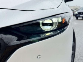 Mazda 3 * Premium Package * CARFAX * ЦЕНА ДО БГ, снимка 11