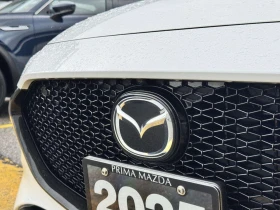 Mazda 3 * Premium Package * CARFAX * ЦЕНА ДО БГ, снимка 12