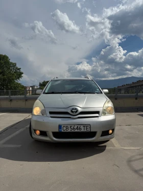 Toyota Corolla verso 1.8 VVT-i / газ, снимка 7