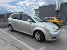 Toyota Corolla verso 1.8 VVT-i / газ, снимка 3