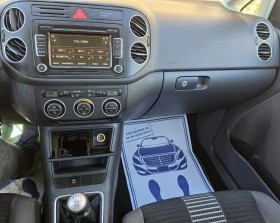 VW Golf Plus  КОЛЕДНА ПРОМОЦИЯ/1.6i/ПАРКТРОНИК/NAVI - 7499 лв. / 3834.18 € - 38653906 9