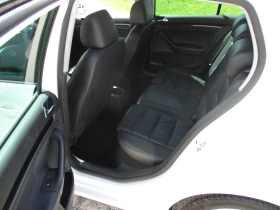 VW Golf 1.9TDI/105кс./6-СКОРОСТИ/GT-LINE/КАТО НОВА - 4900 € / 9583.57 лв. - 97404120 11
