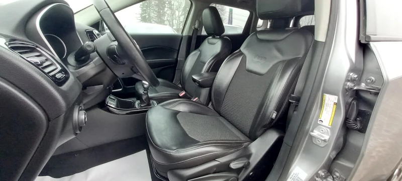 Jeep Compass FULL LIMITED ИЗКЛЮЧИТЕЛН СЕРВИ КНИЖК УНИКТ ОБСЛУЖН, снимка 8 - Автомобили и джипове - 22214727
