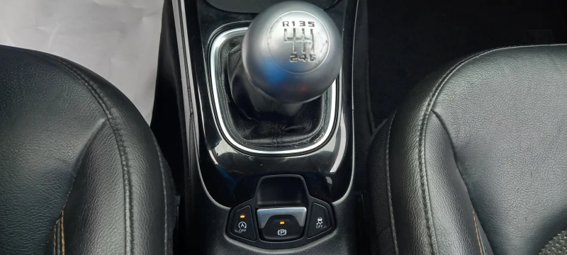 Jeep Compass FULL LIMITED ИЗКЛЮЧИТЕЛН СЕРВИ КНИЖК УНИКТ ОБСЛУЖН, снимка 12 - Автомобили и джипове - 22214727