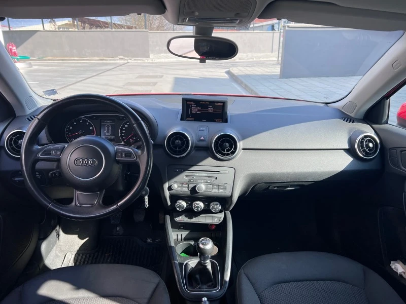 Audi A1 real km 49000km!!!!, снимка 6 - Автомобили и джипове - 39608027