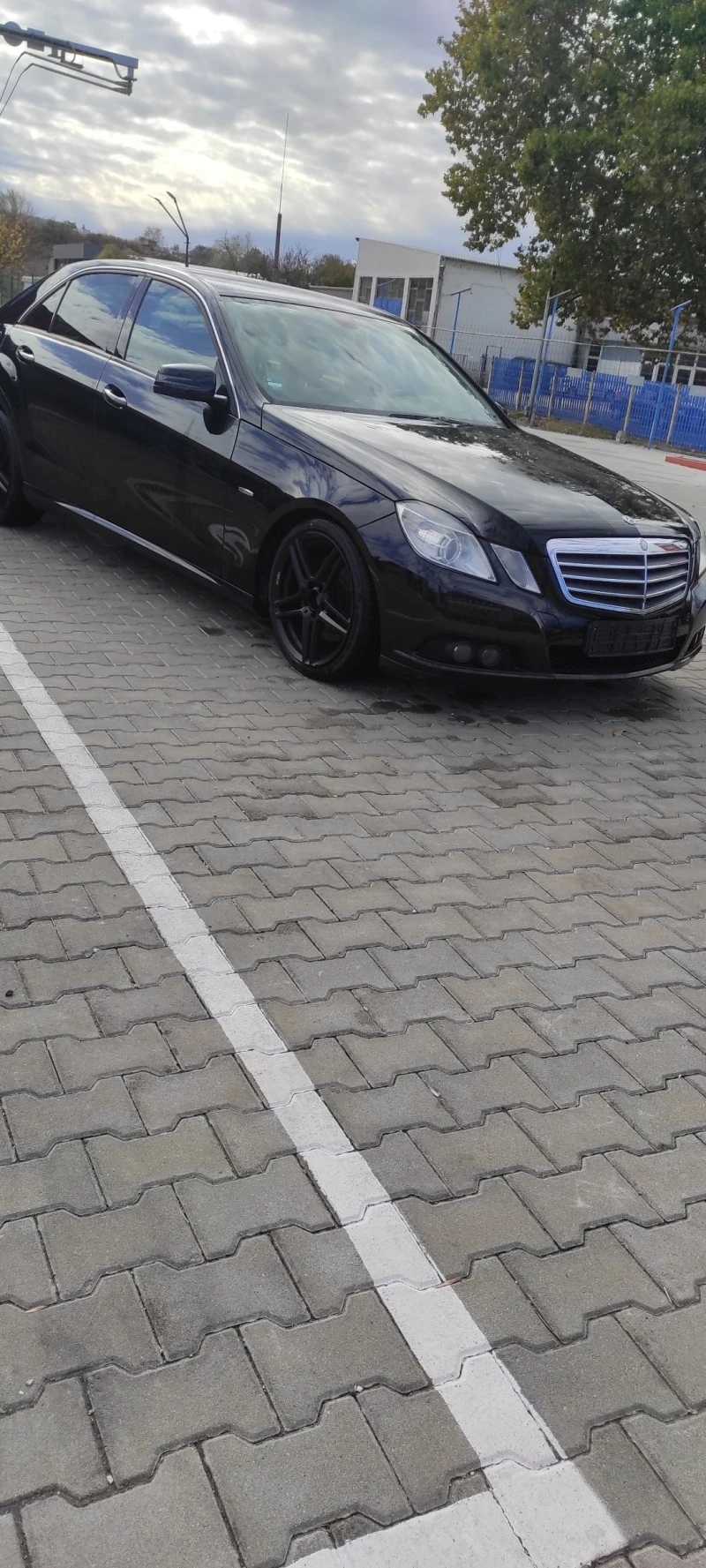 Mercedes-Benz E 350, снимка 4 - Автомобили и джипове - 47088375