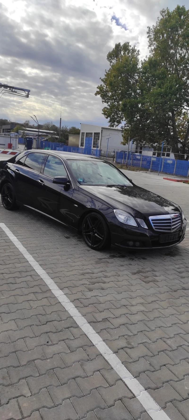 Mercedes-Benz E 350, снимка 1 - Автомобили и джипове - 47088375