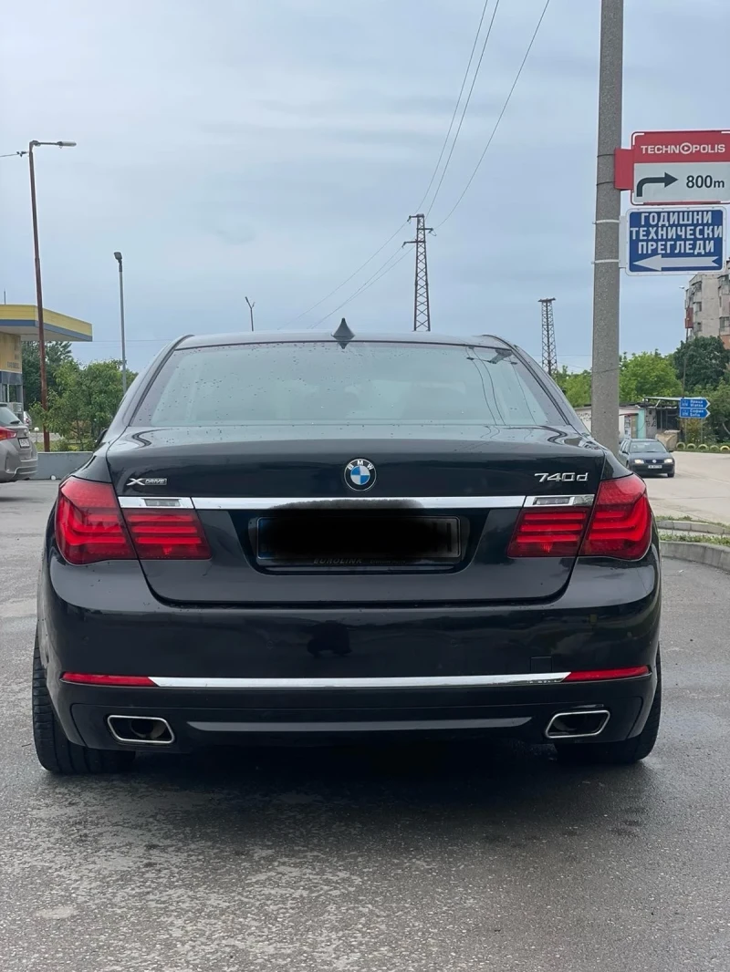 BMW 740, снимка 12 - Автомобили и джипове - 47760335