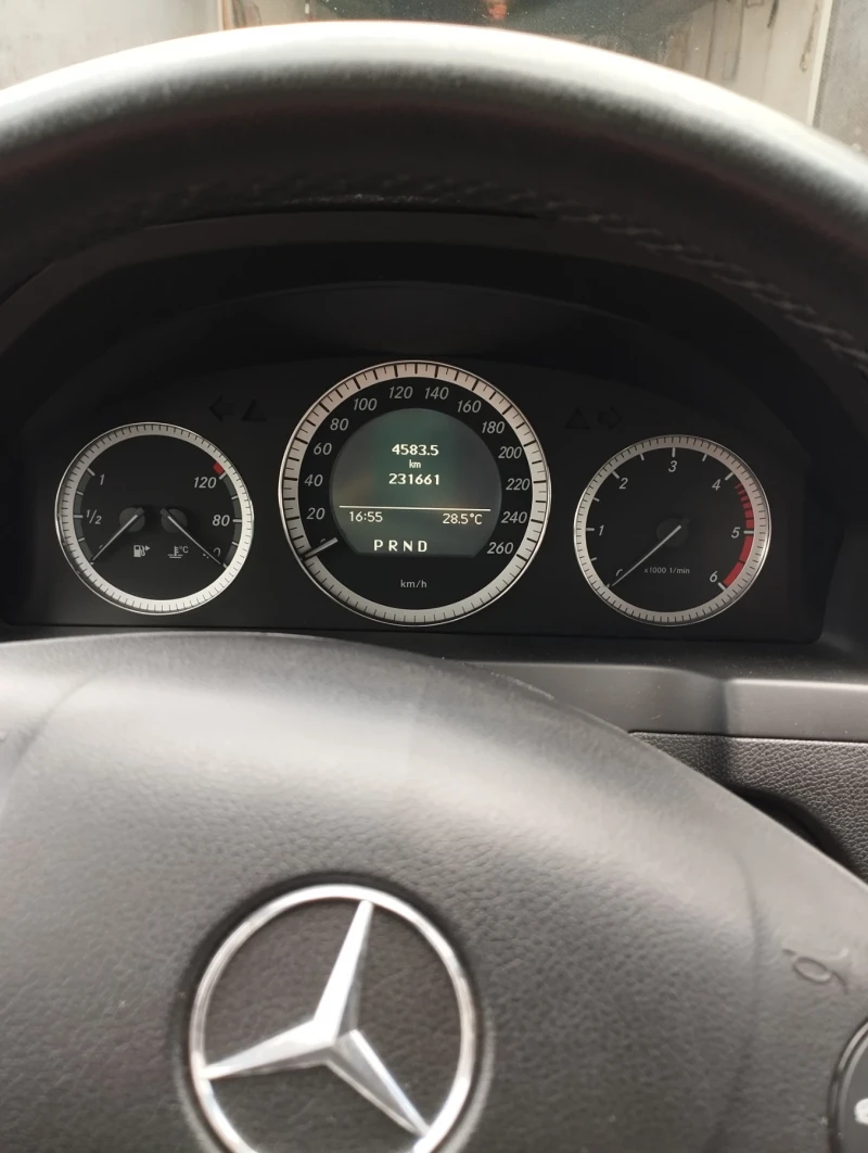 Mercedes-Benz C 220 C220, снимка 15 - Автомобили и джипове - 47911682