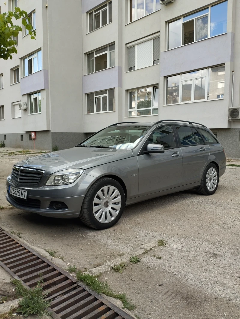 Mercedes-Benz C 220 C220, снимка 1 - Автомобили и джипове - 47911682