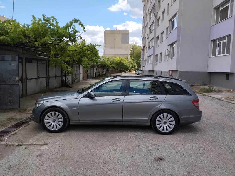 Mercedes-Benz C 220 C220, снимка 5 - Автомобили и джипове - 47911682