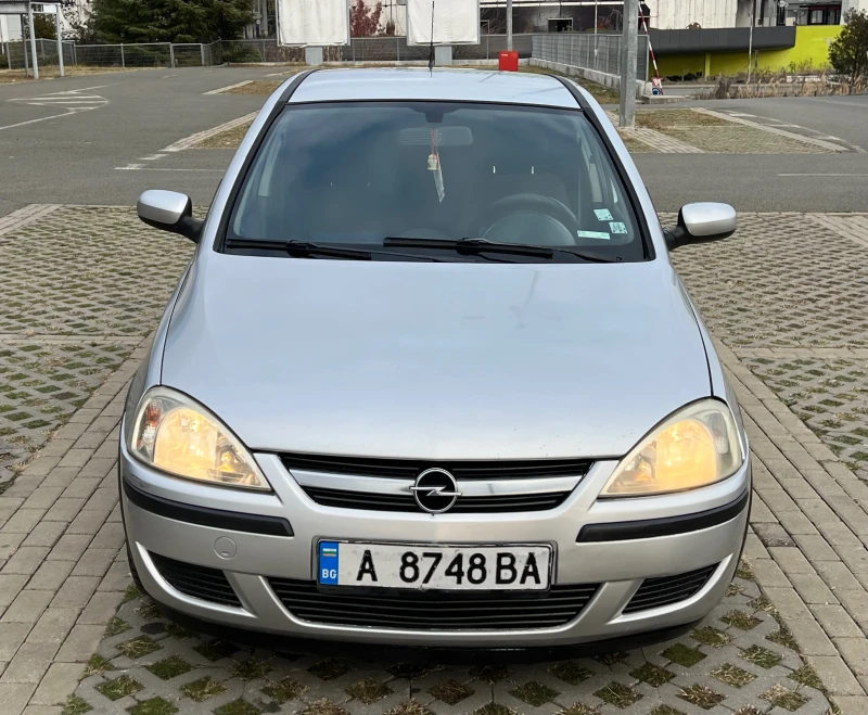 Opel Corsa 1.2i 2006г Фейслифт, снимка 6 - Автомобили и джипове - 48130926