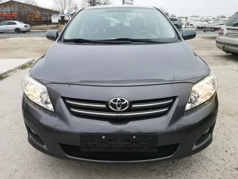 Toyota Corolla 1.6 VVTI СЕДАН, снимка 2 - Автомобили и джипове - 48344161