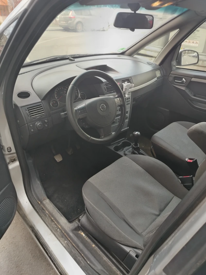 Opel Meriva 1.6, снимка 8 - Автомобили и джипове - 49090876