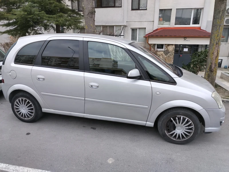 Opel Meriva 1.6, снимка 4 - Автомобили и джипове - 49090876