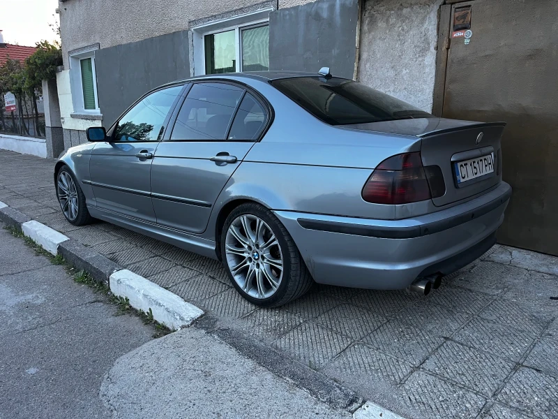 BMW 330, снимка 1 - Автомобили и джипове - 49186721