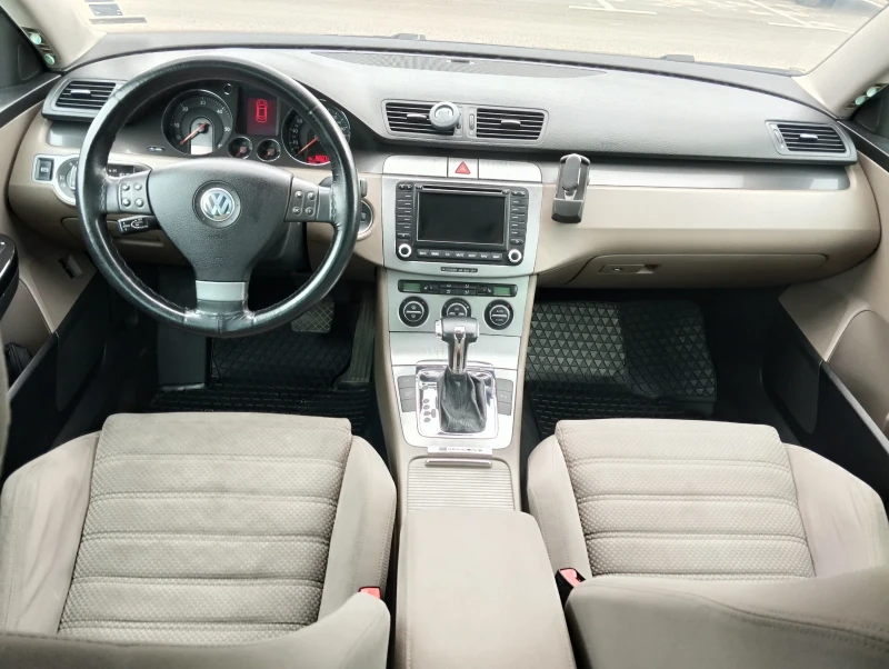 VW Passat, снимка 4 - Автомобили и джипове - 49518202