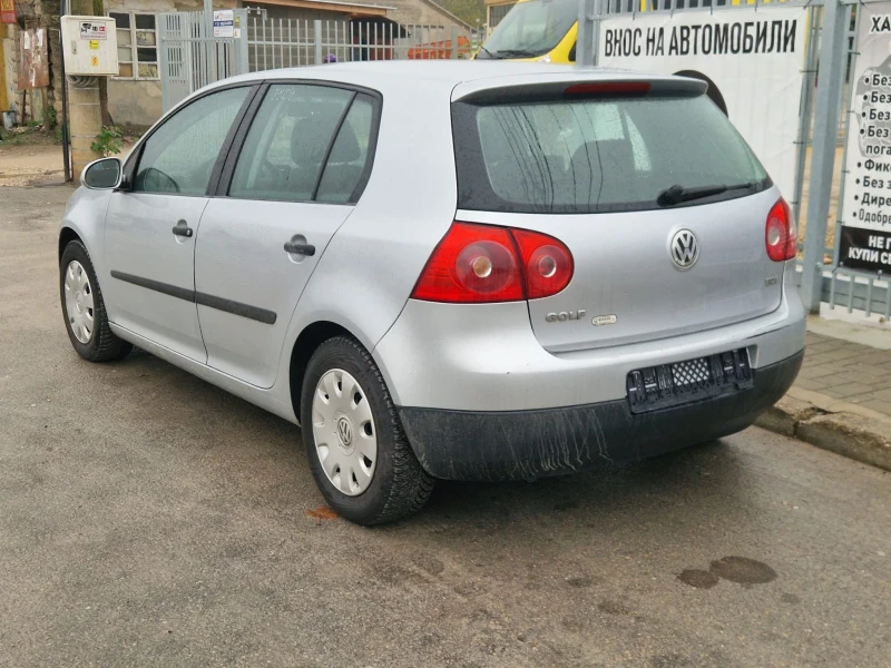VW Golf 1.9 TDI, снимка 6 - Автомобили и джипове - 52361900