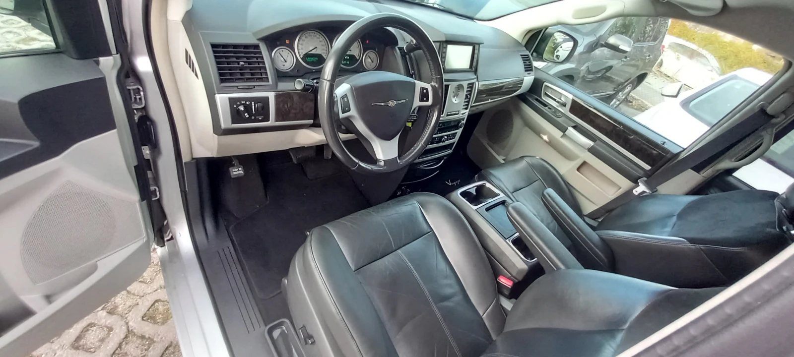 Chrysler Gr.voyager FULL ИЗКЛЮЧИТЕЛЕН 7-МЕСТА СЕРВИ КНИЖК УНИКТ ОБСЛУЖ - изображение 6