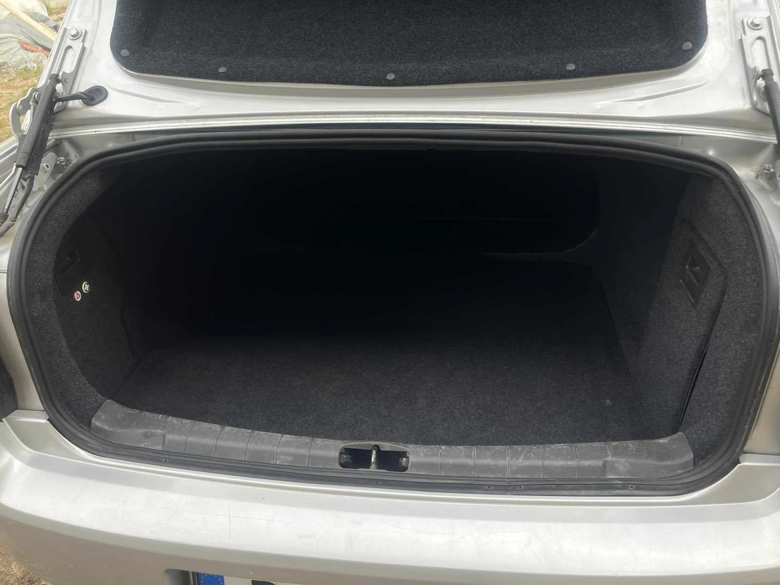 Opel Vectra 1.8i 160V - изображение 7