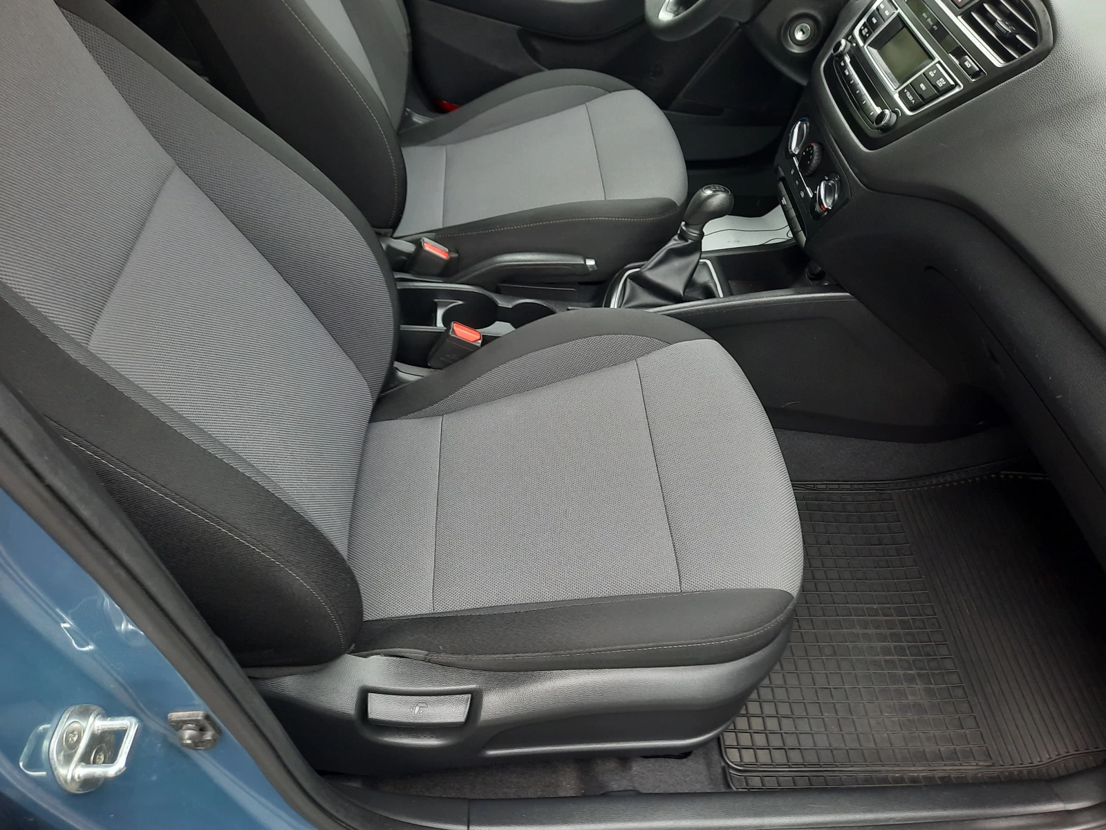 Hyundai I20 1.25i - изображение 10