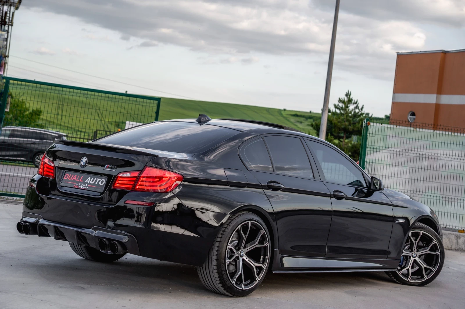 BMW 530 D / M-PERFORMANCE /CARBON  /SOFTCLOSE /3xTV / F1 - изображение 8