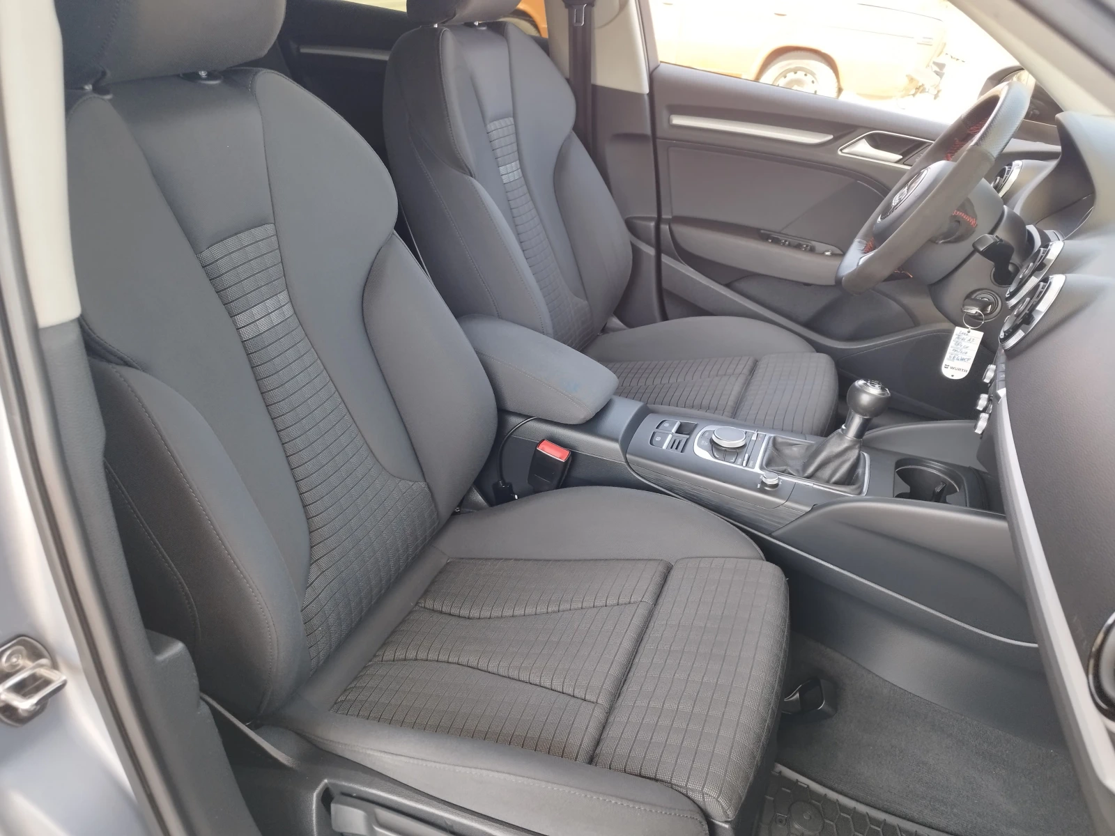 Audi A3 2.0  TDI | Mobile.bg   12