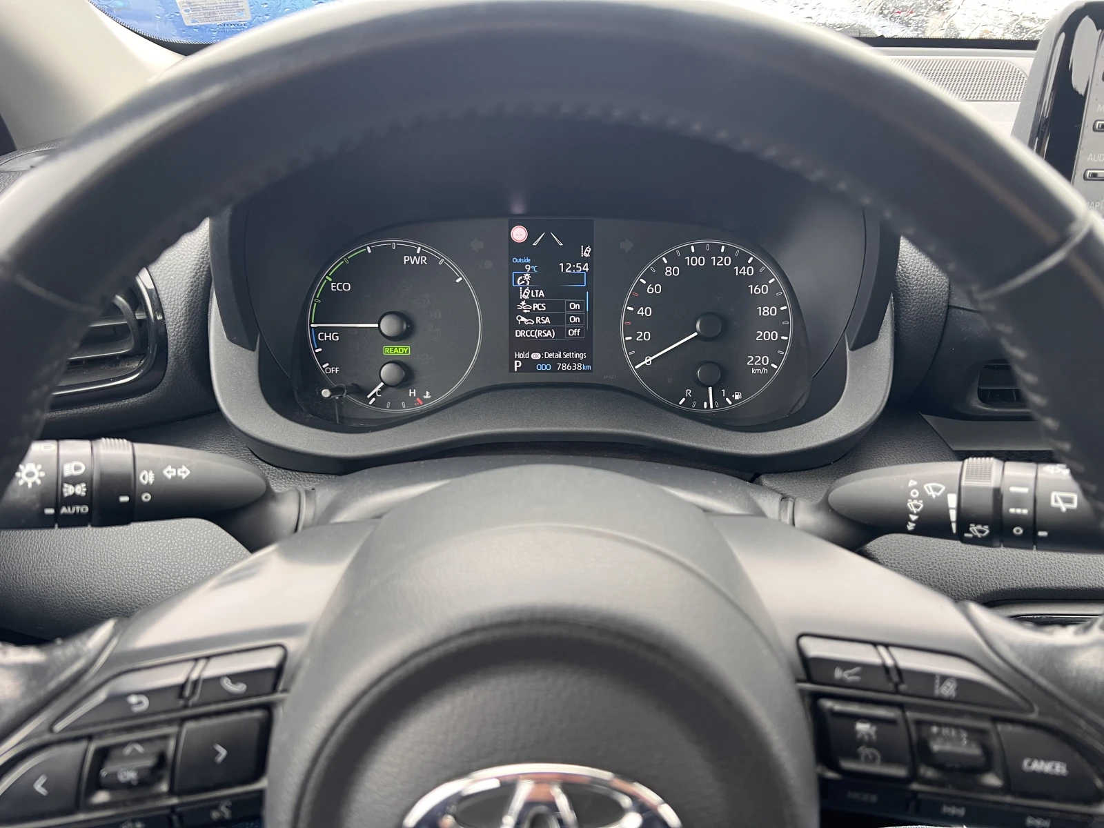 Toyota Yaris FANCY/HYBRID/1.5vvt-i/115K.C./Е-CVT AT/ГАРАНЦИЯ - изображение 8