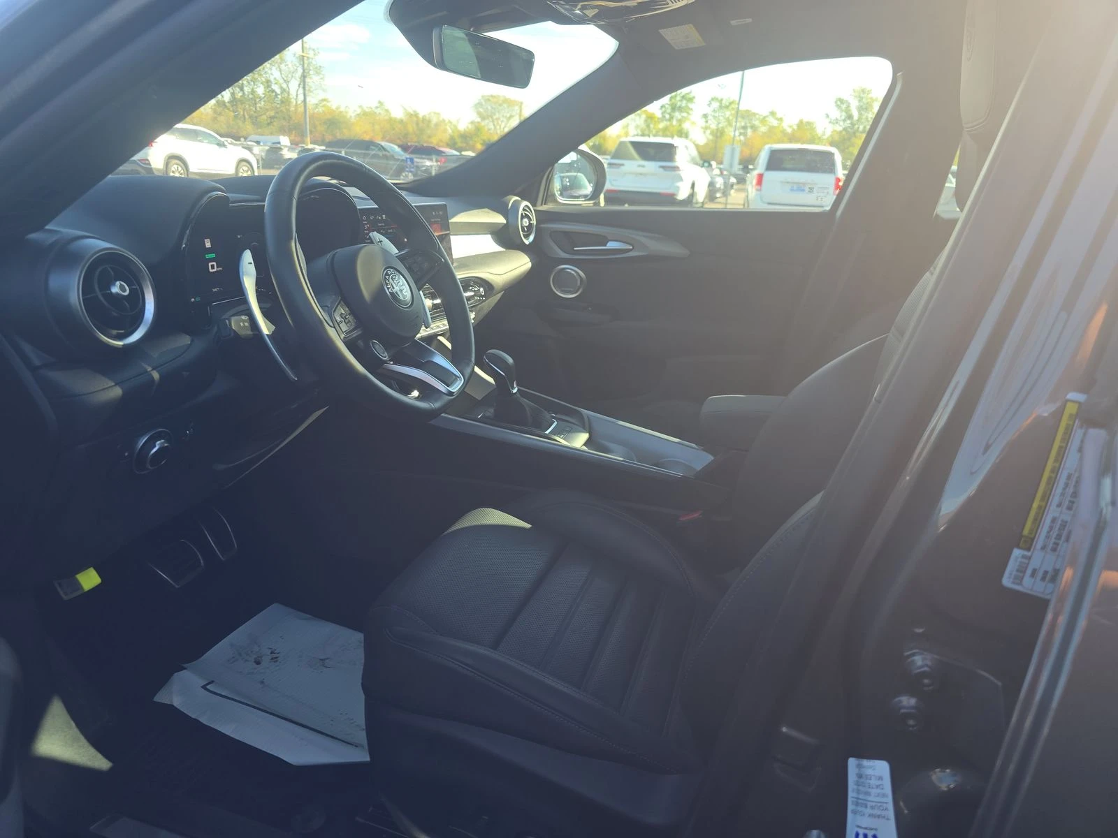 Alfa Romeo Tonale VELOCE* 97% BATTERY* HARMAN* OBDUH* PANO*  | Mobile.bg — изображение 11