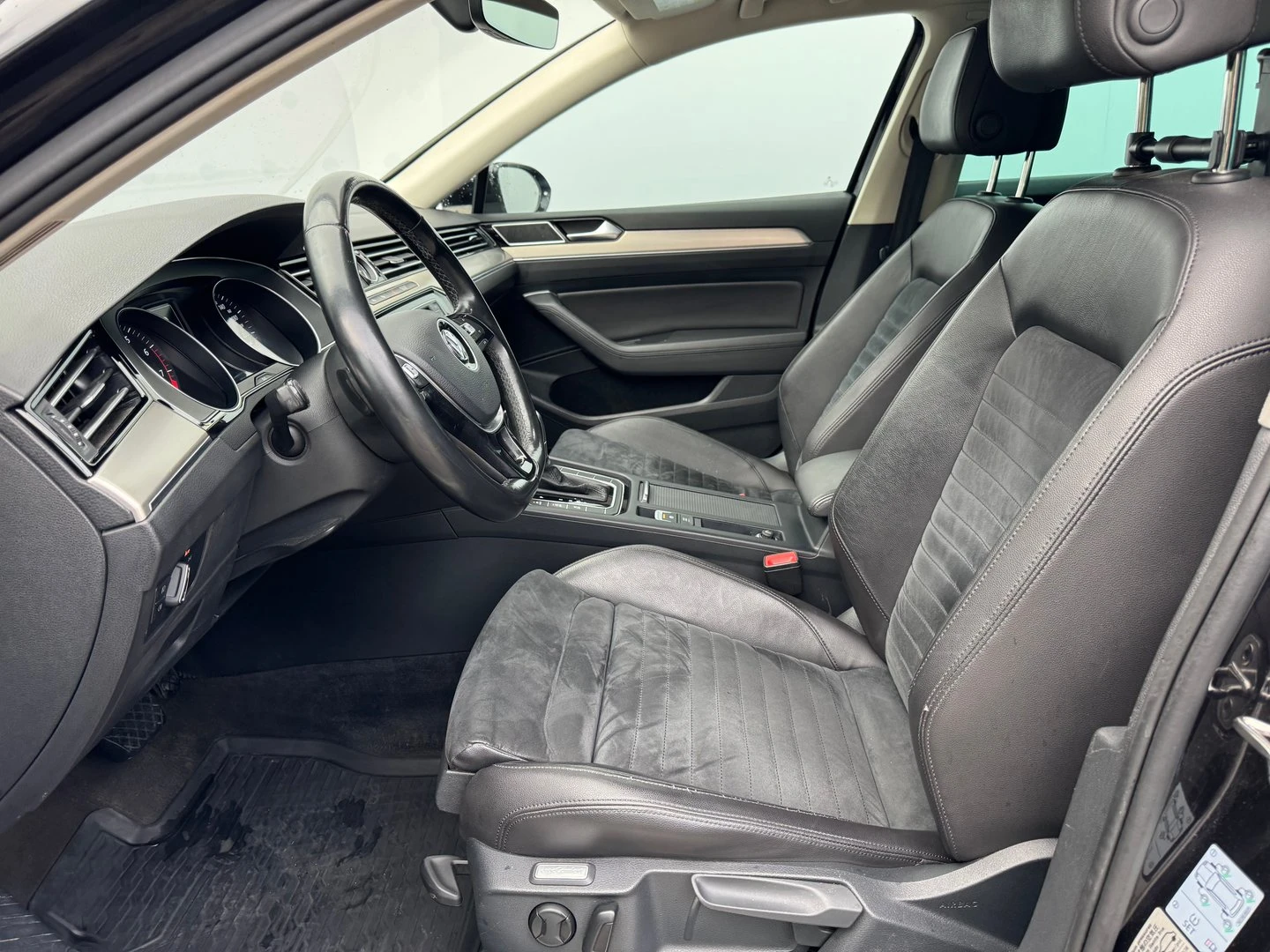 VW Passat Highline 1.8TSI BMT | Mobile.bg   5