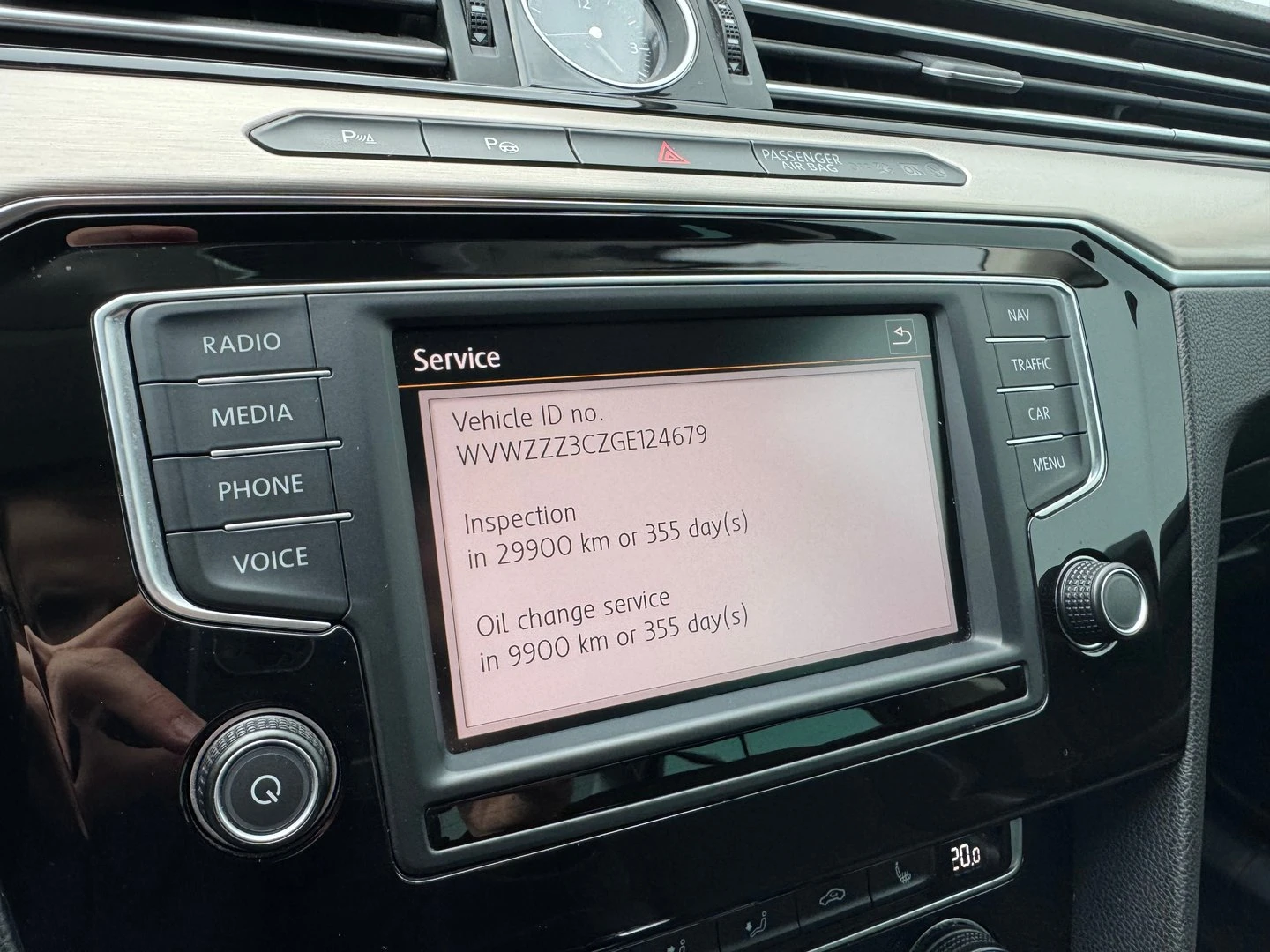 VW Passat Highline 1.8TSI BMT | Mobile.bg   17