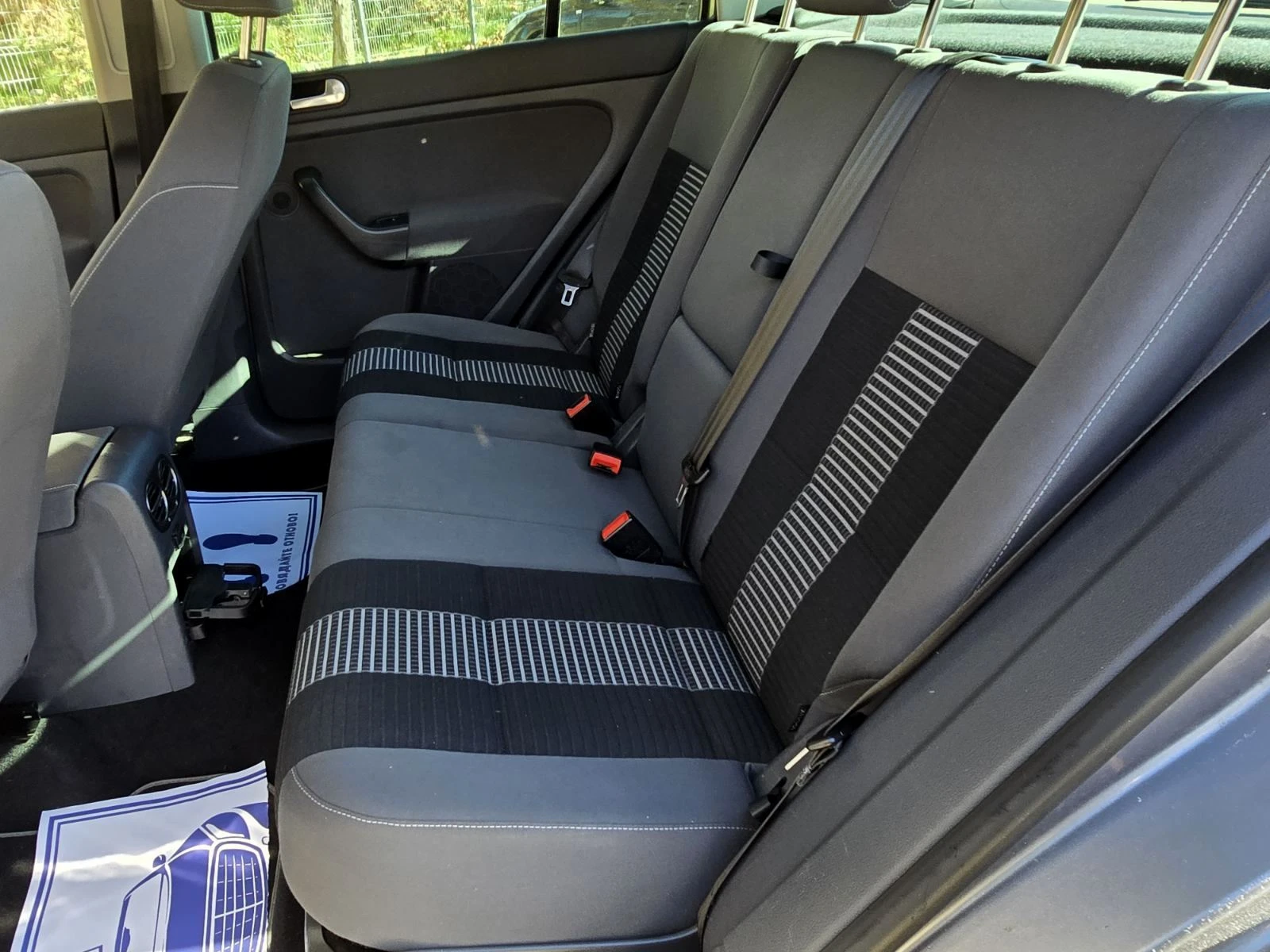 VW Golf Plus   /1.6i//NAVI | Mobile.bg   13