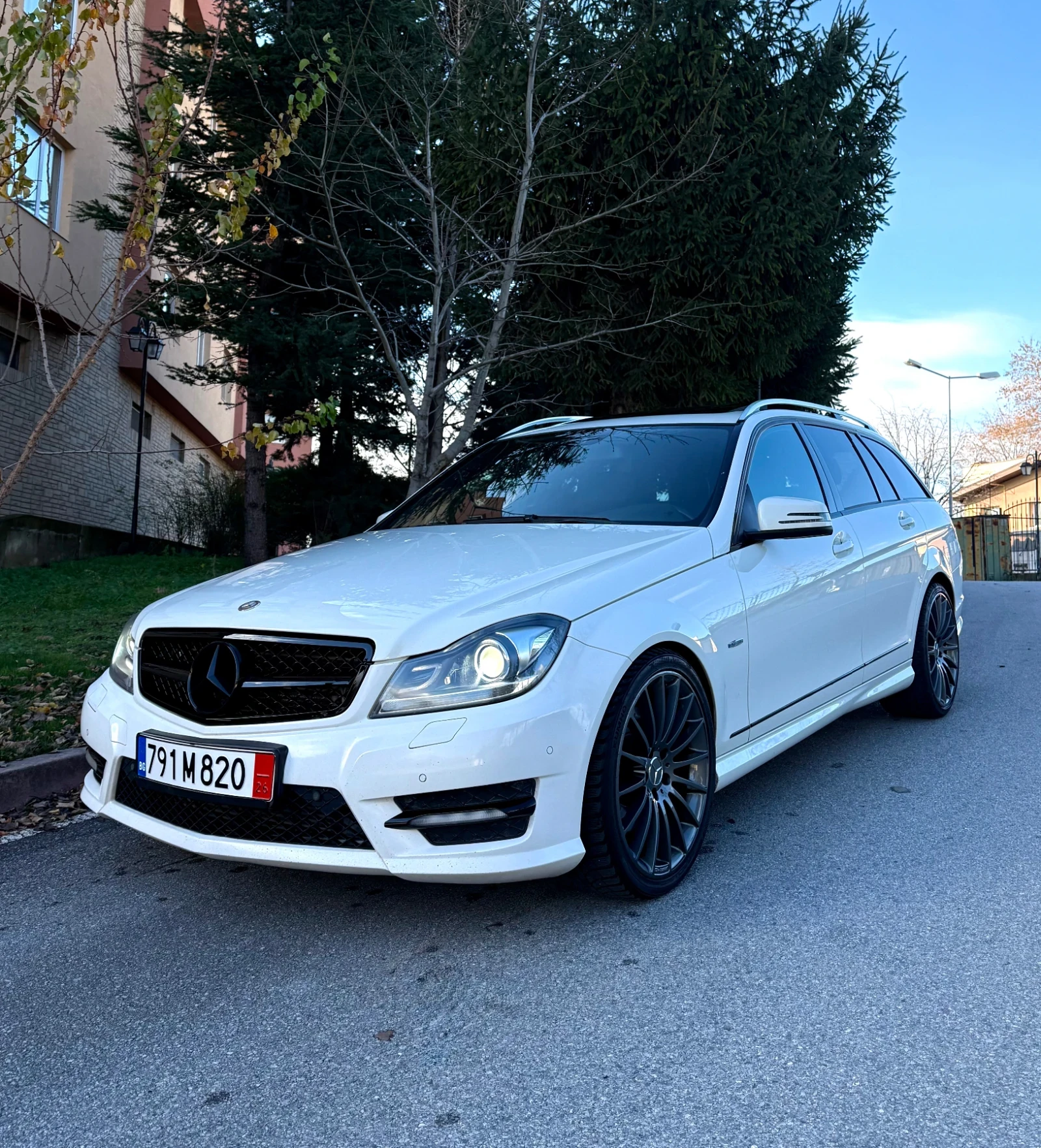 Mercedes-Benz C 220 C250/4MATIC/HARMAN/MEMORY/AMG | Mobile.bg   1