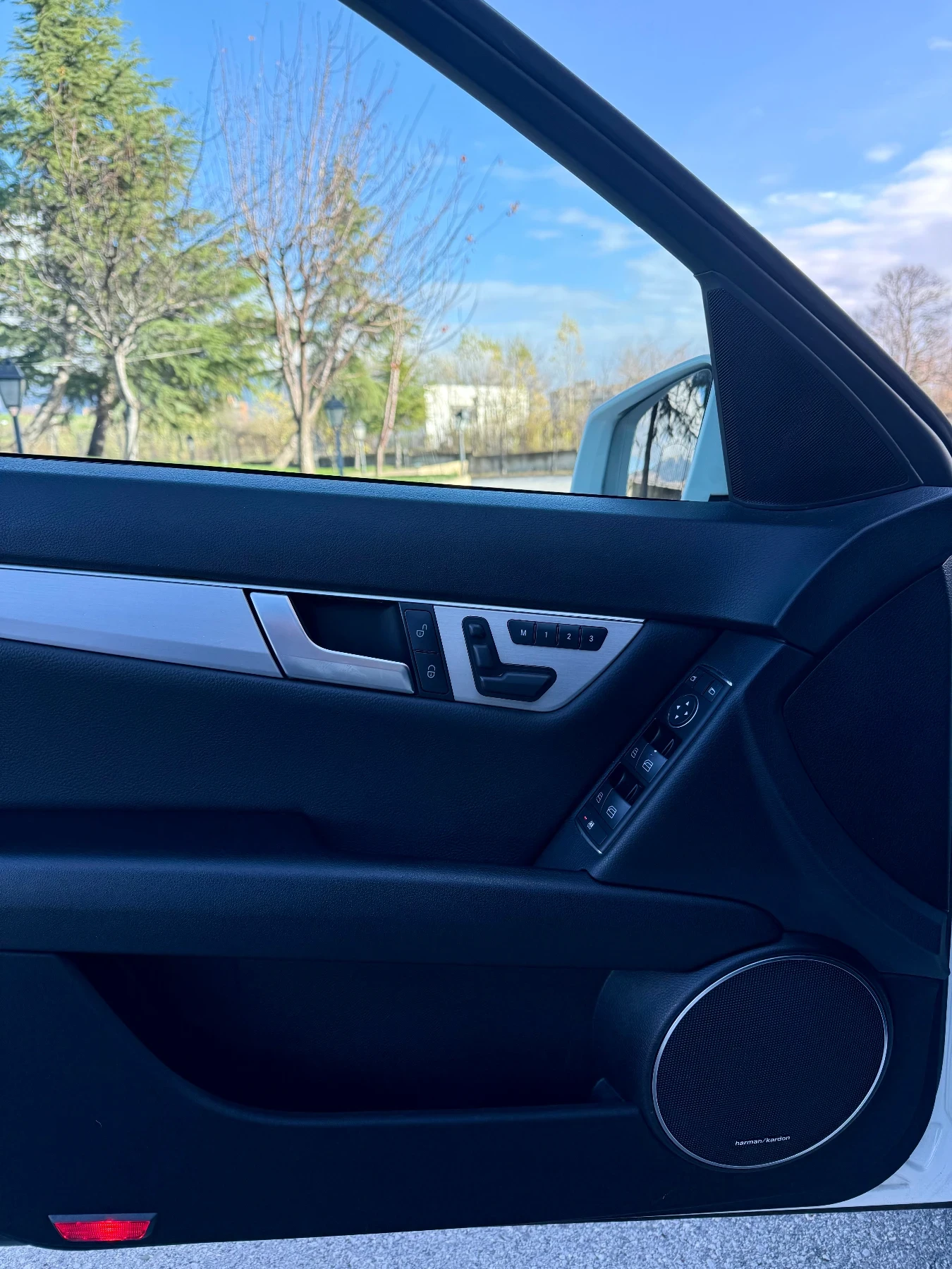 Mercedes-Benz C 220 C250/4MATIC/HARMAN/MEMORY/AMG | Mobile.bg   10